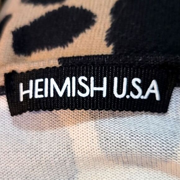 Heimish U.S.A. Leopard Print Top with Criss-Cross Neckline, Size Small - Picture 7 of 8